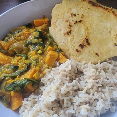 Added brown rice and homemade naan to fill me up