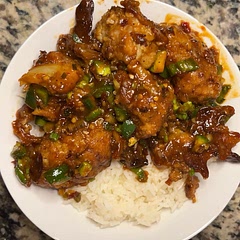 Delish! I improvised the sauce and changed ingredients to what I had at home, and added finely diced jalapenos at the end with green onions. Will definitely make again!!