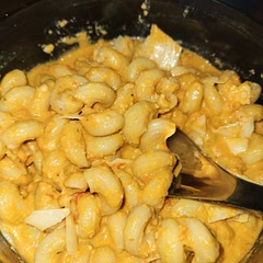 I added in some Italian seasoning, and it helped a lot.
There is too much red onion flavor for me, so I'll try yellow next time.
Otherwise, it's delicious!