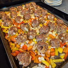Would recommend flipping the meatballs halfway through cooking so the bottom isn't soggy.