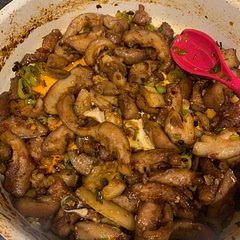 I was a little worried, but trust the process!!! The sugar and chicken powder at the end brings it ALL together…enjoy🤤