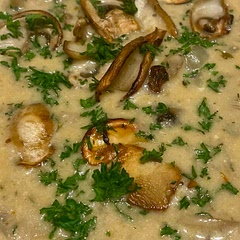 Made as per the recipe but with a little less lemon juice as suggested in the notes. Really lovely and made a lot! Took quite a bit longer to reduce than 10 minutes so allow extra time. Would recommend though and make again. Nice!