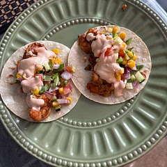 tasted amazing! I made a sauce to put on top (mayo, lime, and old bay seasoning) which topped it off perfectly. super easy to make and not very time consuming. Would definitely make it again. 🌮🦐