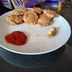 I love this food it tastes very good whoever came up with this idea is the GOAT