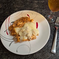 Pretty simple, love that cheese!