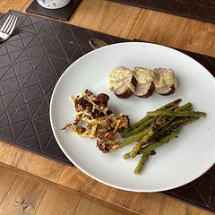The mustard sauce was delicious, my hubby said it’s the best he’s ever tasted!