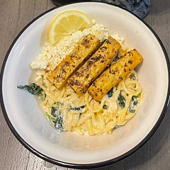 simple, but good - I added feta & grilled tofu on top (w/ rosemary & lemon pepper) - could use more… maybe sun dried tomatoes 👌🏻