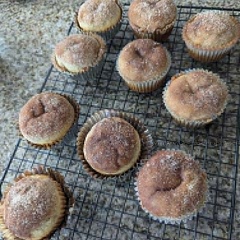 I had only one egg so I added a bit extra mashed banana. They only filled 10 of my muffin tins instead of 12. I kinda liked these initially but they started to gross me out for some reason so I'll do another recipe next time lol