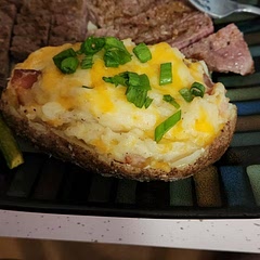 it doesn't give anywhere to add shredded cheese so I added to potato mixture