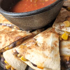 Made 4 DELICIOUS quesadillas! Love love love! 🥰 Cooked the corn and beans in a pot together first and it was perfectly soft 👍