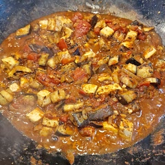 I used tofu instead of chickpeas and served with chappati 