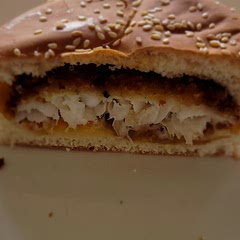Very delicious and easy to follow recipe. My family and I all really loved this, just used the buns on hand. Next time would love to try with broche buns. Used with the amazing Beaver Tarder sauce! 