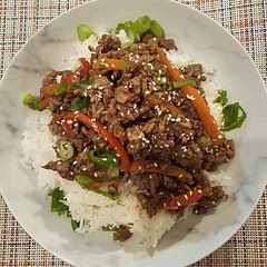 I loved it! I added some extra veggies and it was perfect.
It's quick and easy to make when you're short on time.