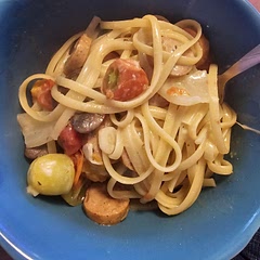 This was yummy! Added mushrooms and some cream cheese to make it super creamy! 😋