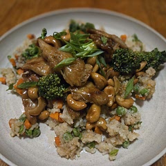 Swapped out the chicken for Daring plant based chicken instead. One of the best vegan dishes I have ever had! We also made fried rice to go along with and added broccoli.YUM!