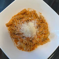 SO good!! And so healthy!! Next time I would add either tofu or chicken as there is no protein in this dish in the recipe.