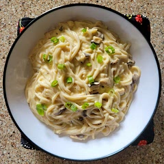 A sprinkle of green onions on top added a lil something extra! This was delicious. 