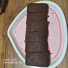 감사합니다. 덕분에 여행 도시락에 싸가기 좋았어요.
남편한테도 인기짱 디저트였어요 얼마나 맛있게 먹던지요ㅋㅋ