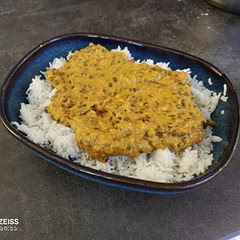 Just so delicious, and so goddamn easy. Should do well with extra chilli.