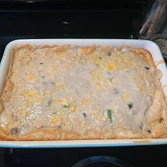 What a mess!! Watery puddle of uncooked biscuit mix. Cooked for an hour. If you’re going to try it, definitely put the soup mix on first followed by the biscuit mix. I’m done with TikTok recipes. This is a total failure 👎🏻