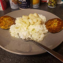 It was really good I had to add some scallops and rice.