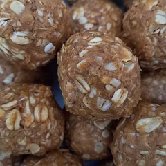 Awesome healthy snack. I added cinnamon as mentioned in the variations section. 