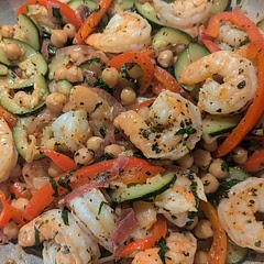 I forgot to add the tomatoes. 😔
It was delicious. My husband liked it. My 11 year old loved it. I will definitely make this again. 