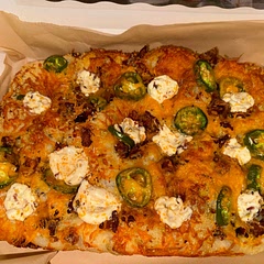 I made this for a family poker party and everyone loved it. I sadly had to work and was unable to try any but everyone raved about it!