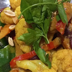 Absolutely scrumptious. :) It did take a little while to cook and I realises the recipe was missing what to do with the cauliflour and carrots, but it was common sense. Definitely keen to make again. :)