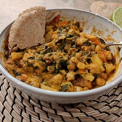 Banging recipe! I do not even miss the coconut milk. Did not fully follow the recipe, as I did not have enough chickpeas, so I added two small potatoes. I also added almost 400ml of water on top of the 180 ml mentioned and frozen spinach.