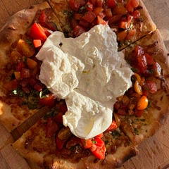 This pizza is so good. It has been added to the list of favorites - at the very top.