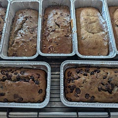 I added some chocolate chips and pecans. This recipe turned out very well 😁
