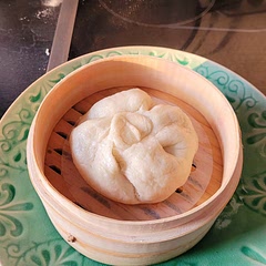dont have a picture of the filling because we ate them all too fast :) they were AWESOME 