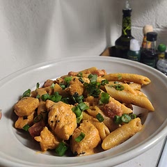 Super yummy and very spicy. Loved this recipe!