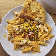 Very nice rich source, I added peppers mushrooms and sweetcorn to get some veg in and it was delicious