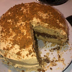 Supposed to be three layer but I dropped one of the cakes 😓.  Made it for my sister’s birthday and everybody loved it.