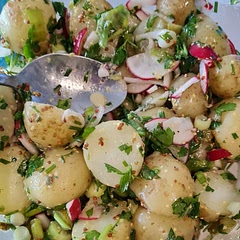 Was OK, easy to pull together and make plenty of leftovers however I'm not convinced that the flavours worked well together won't be rushing to make again