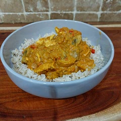 Really good recipe. I added some mushrooms and freshcayenne chillies, and it turned out great. I'll definitely make this again..