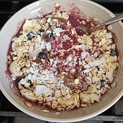 Delicious! So many topping options. Updated pic, coconut Nutella granola... 