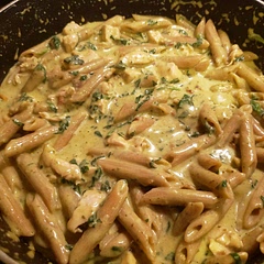 Easy and full of flavor! Definitely adding this to my "go to" weeknight meals 