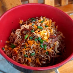 Added balogna strips to the oil when adding the soy sauce and stuff and added a tad bit of cheese with spring onions to garnish AND IT WAS THE BEST THING I'VE TASTED ALL YEAR