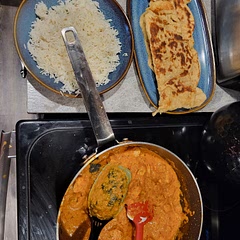 Get spicy tikka masala by pataks, Cassie and I loved