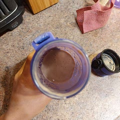 It was great even when replacing the honey with few drops of stevia :)