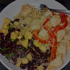 Used brown rice and quinoa instead of white rice, was super delicious 