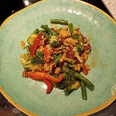 Great flavor combo surprisingly easy! Ended up using less honey, but that's just my preference. Will be making this again in the near future, perfect for a yummy portion of veggies with a meal😁