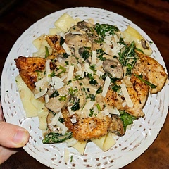 Note: Marsala cooking wine and dry marsala are NOT the same lol still tasted good, added some spinach and it was amazing 