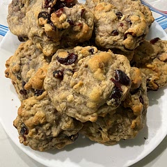 Used cranberry instead of raisins and added walnuts—turned out perfect
