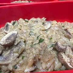 Really good recipe. I only used fresh mushrooms and added chicken stock because we were out of vegetable and it’s ace, really creamy with the parsley to cut through
