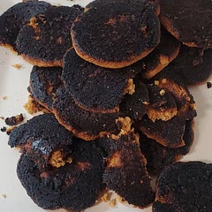 It says to bake for 8-12 minutes- I checked mine at 8 mins and the bottoms were completely black!  What a disappointing waste. 