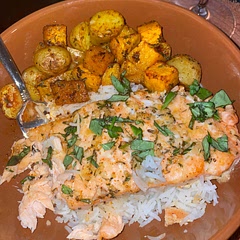 i used rice instead of quinoa since that’s what i had but tbh slay